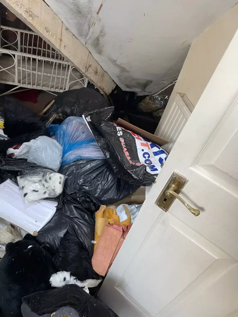 Rubbish left in house